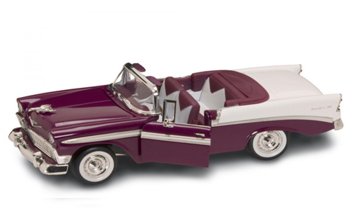 Автомобиль 1957 года - Шевроле Bel Air, масштаб 1/18  